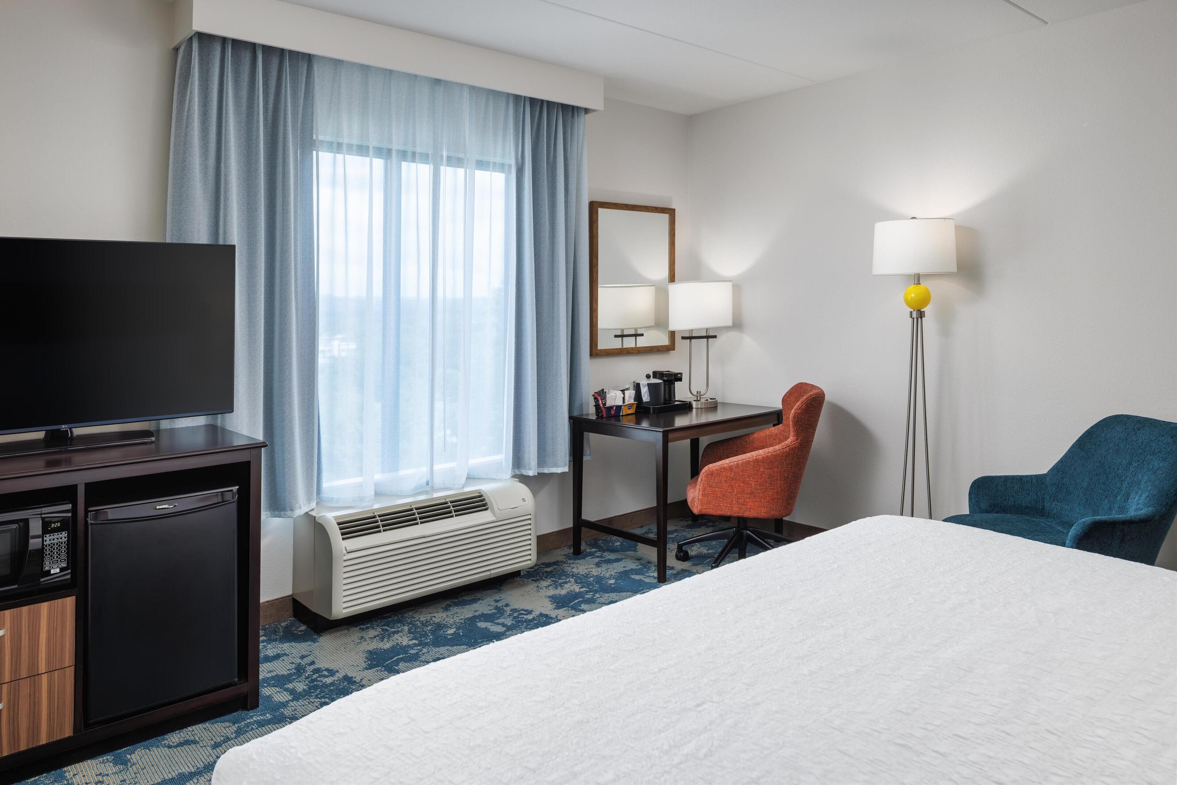 desk, blackout curtains, iron/ironing board, free wifi