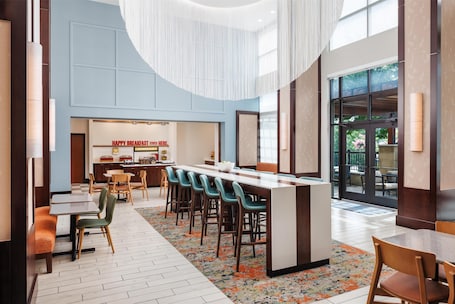 Desayuno buffet incluido todos los días