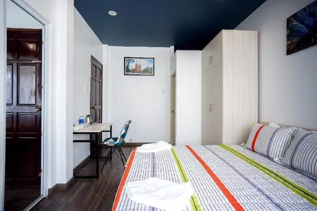 Minibar, in-room safe, desk, soundproofing