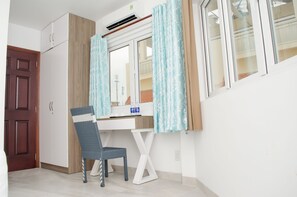 프리미어 더블룸 (Scandinavian) | 미니바, 객실 내 금고, 책상, 방음 설비