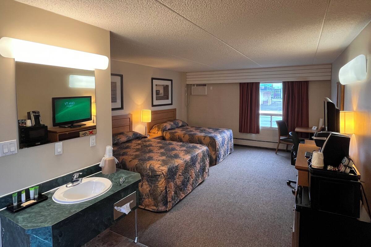 Standard Double Room, 2 Double Beds | Desk, laptop workspace, blackout drapes, soundproofing