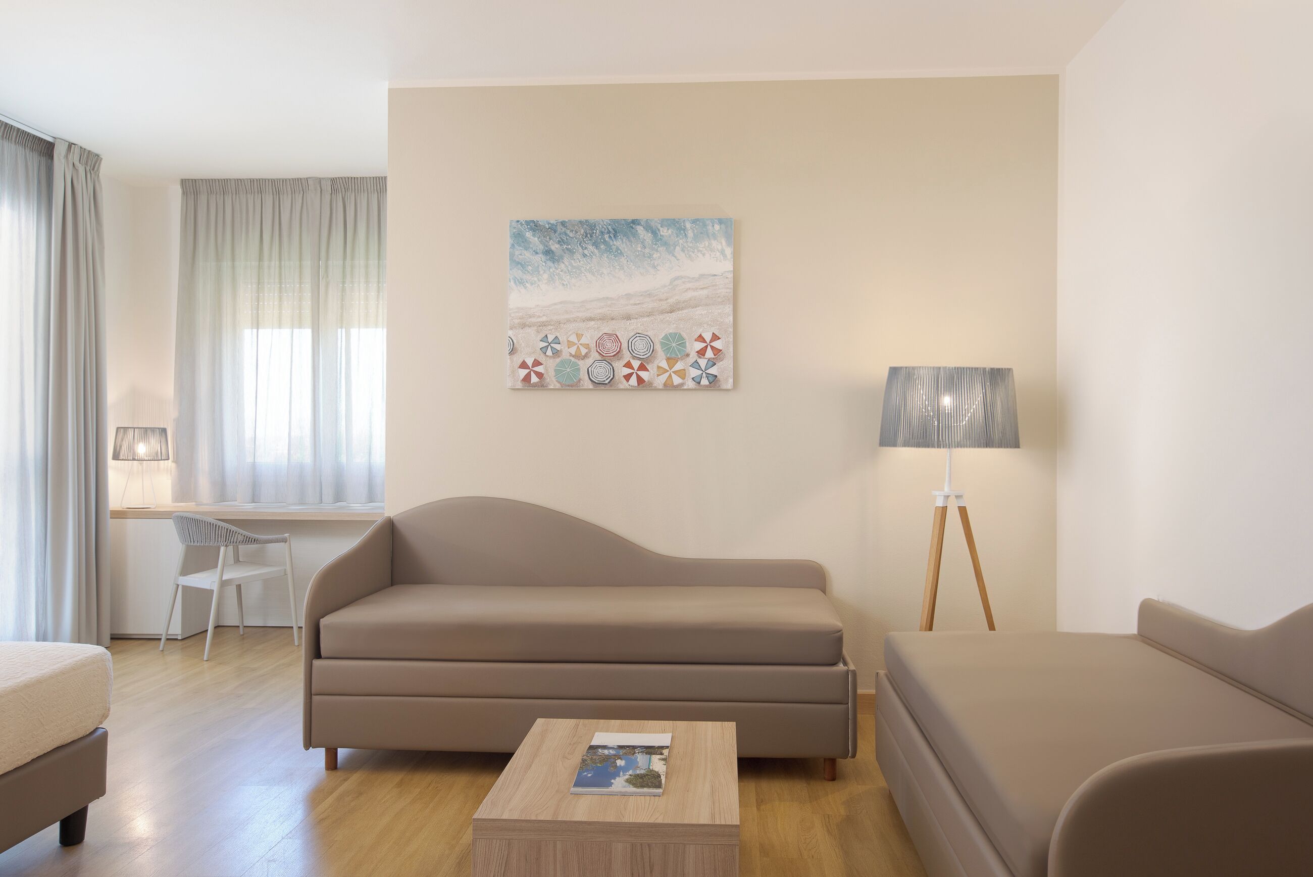 junior suite | 1 bedroom, desk, soundproofing, cots/infant beds