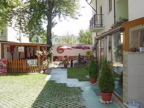 Courtyard - Hotel Adler (Ceske Budejovice)