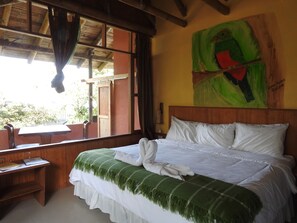 1 bedroom, premium bedding, Tempur-Pedic beds, individually decorated - Biohostal Mindo Cloud Forest (Mindo)