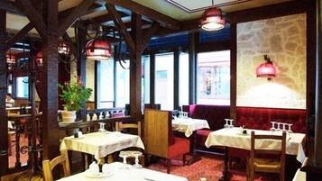 Daily buffet breakfast (EUR 10 per person)