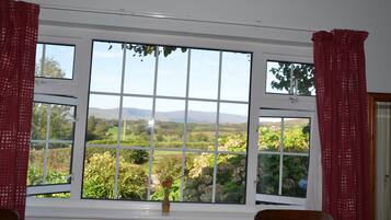 Doppelzimmer, mit Bad | Individuell dekoriert, individuell eingerichtet, kostenloses WLAN