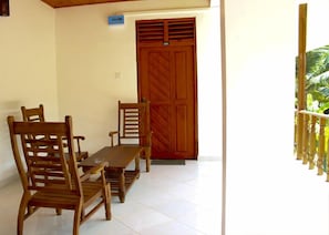 Standard AC Double Room | Balcony - Sunbeam Beach Resort (Mirissa)
