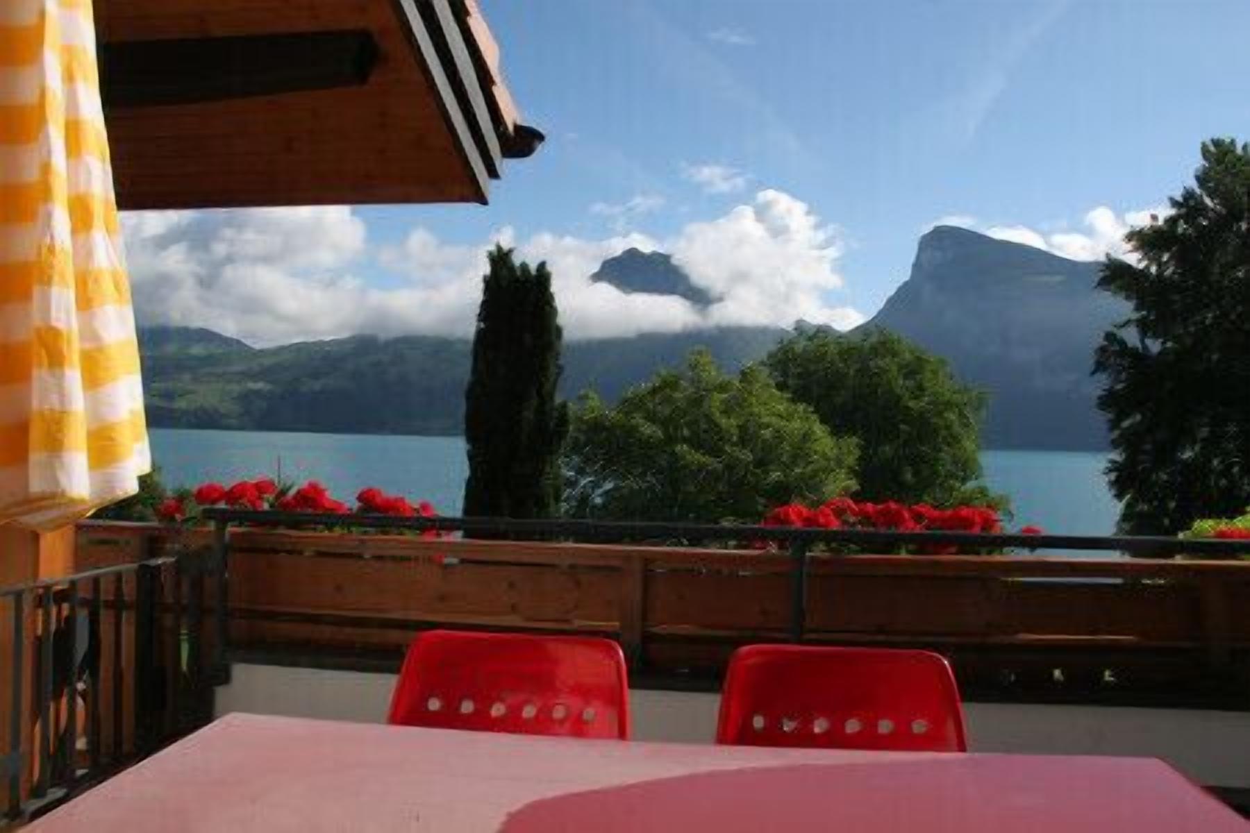Vue sur les montagnes