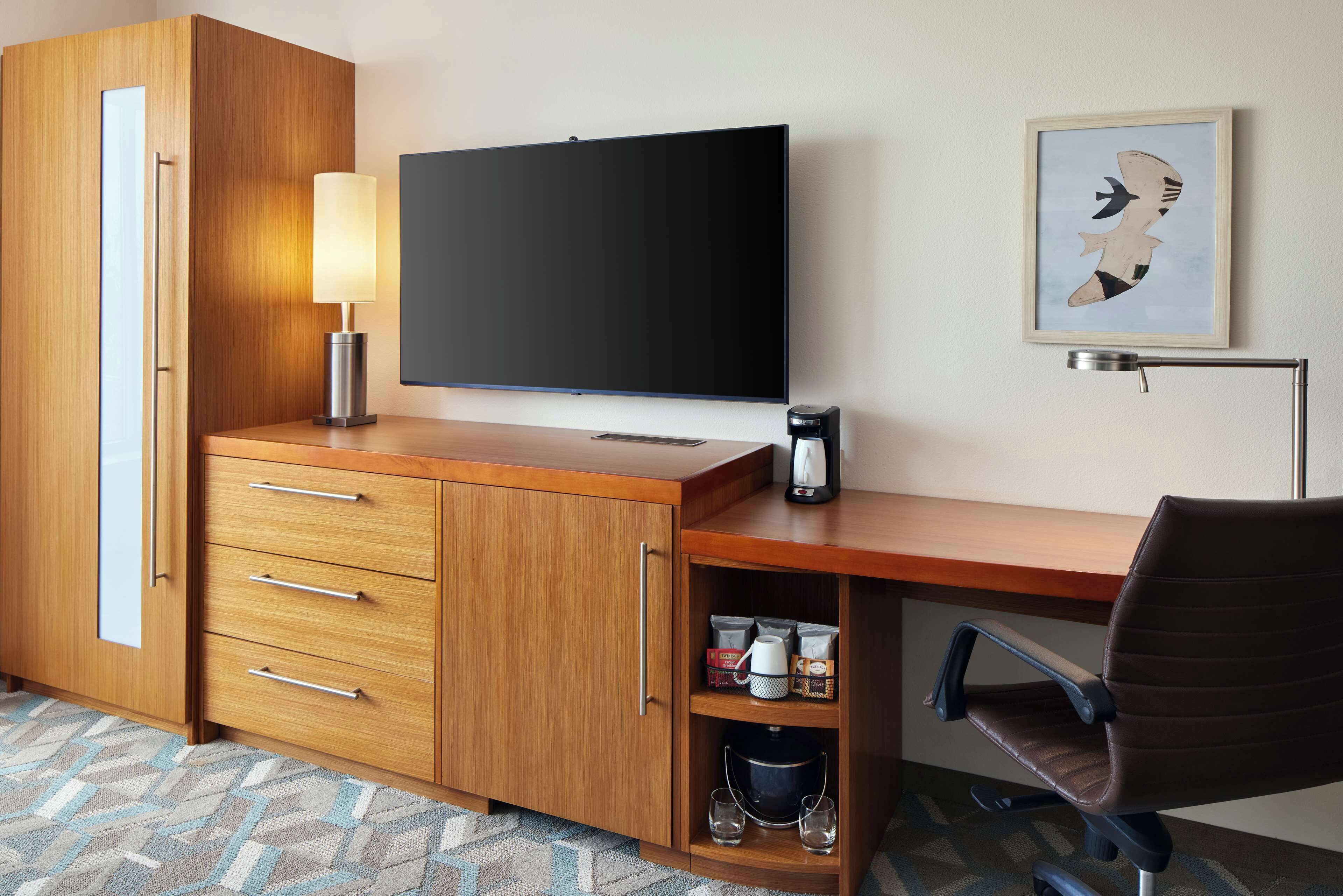 room, 1 king bed | premium bedding, desk, laptop workspace, blackout curtains