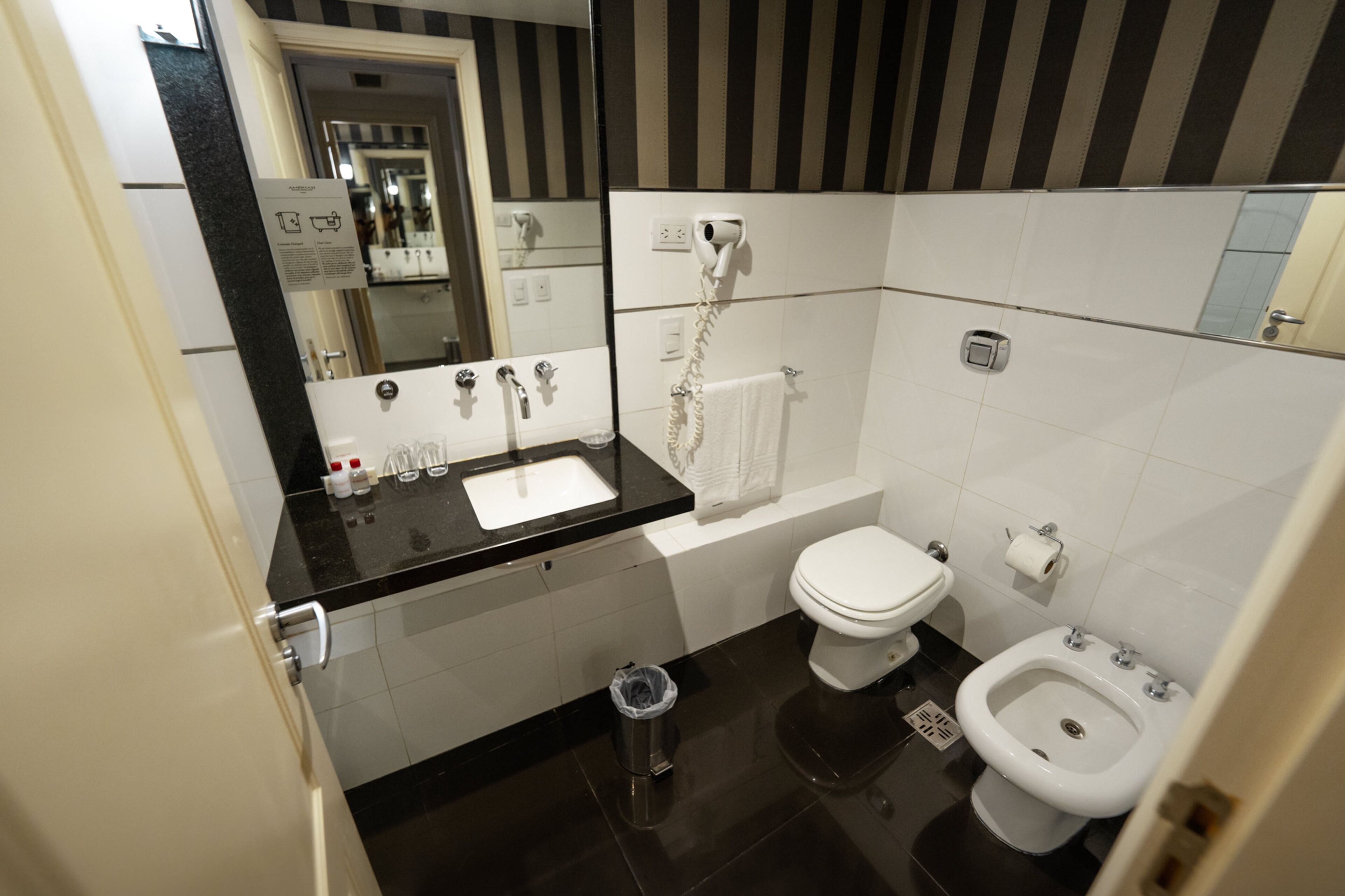 shower, free toiletries, towels