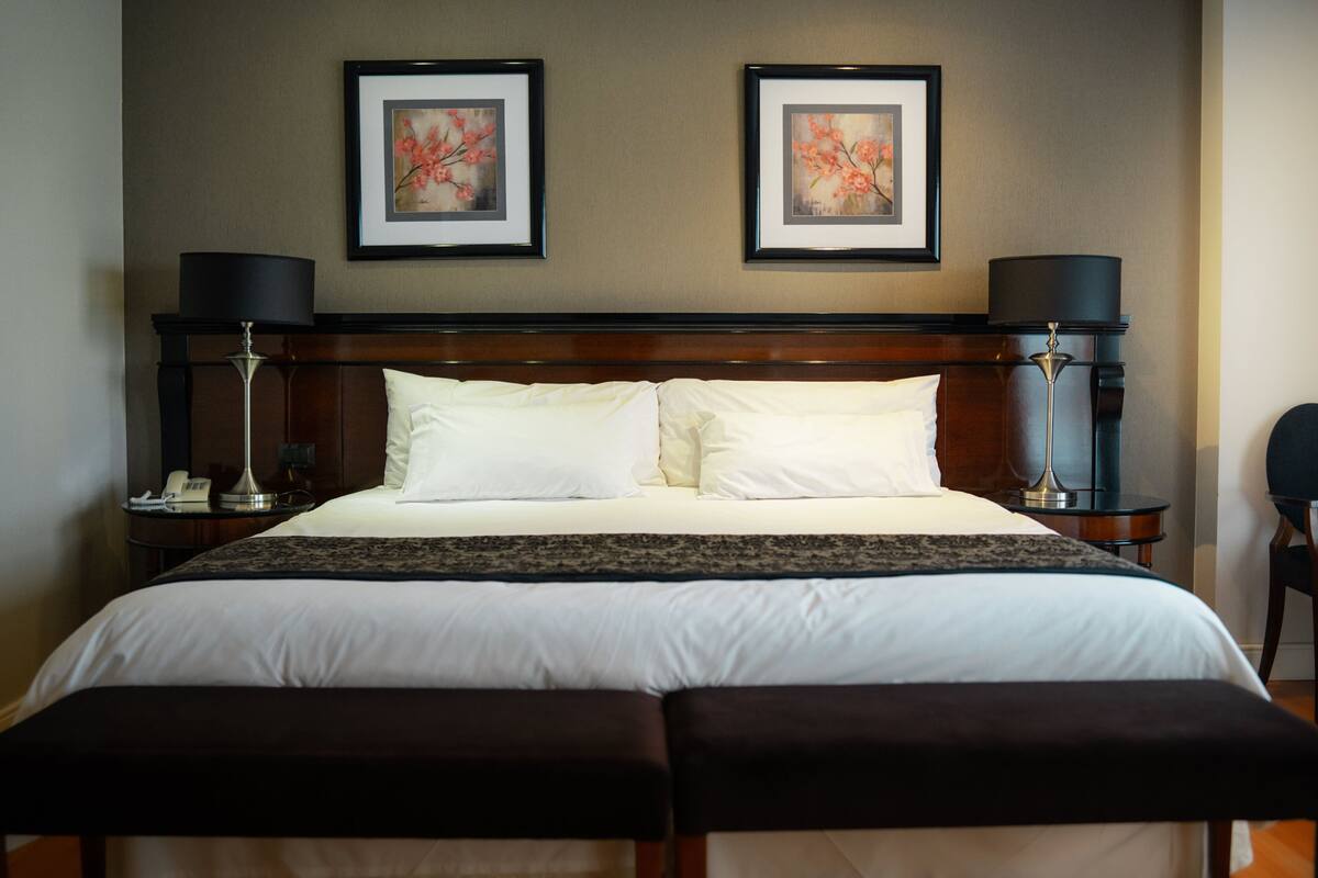 deluxe doble matrimonial | 1 bedroom, minibar, in-room safe, desk