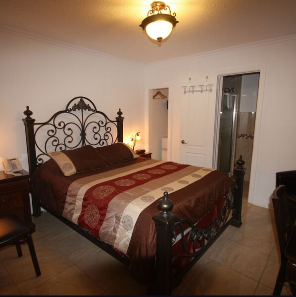 Superior Room, 1 Queen Bed