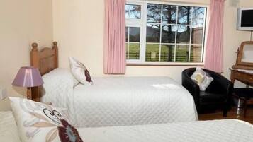 Twin Room, Ensuite