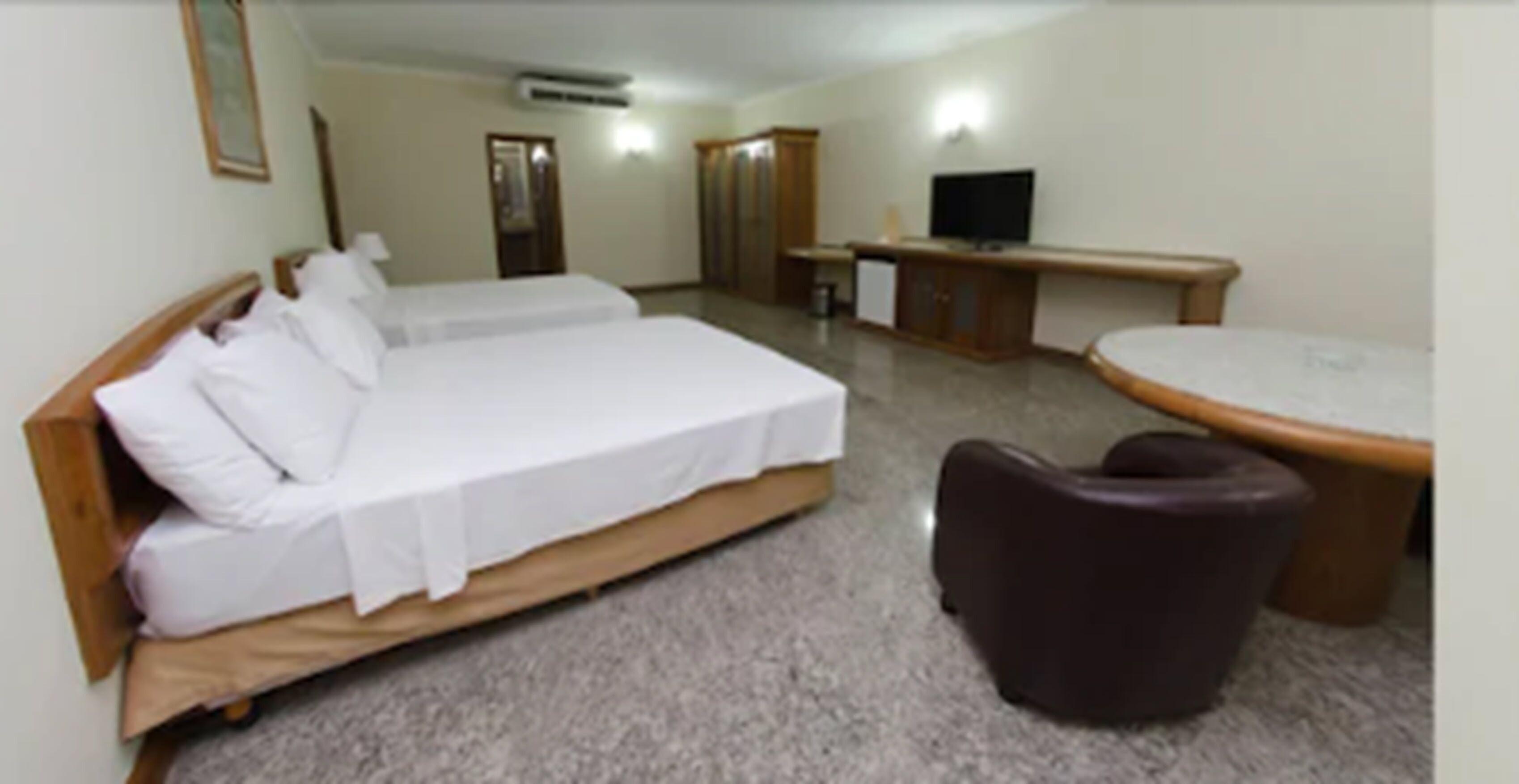 superior room, 2 queen beds | minibar, desk, free wifi