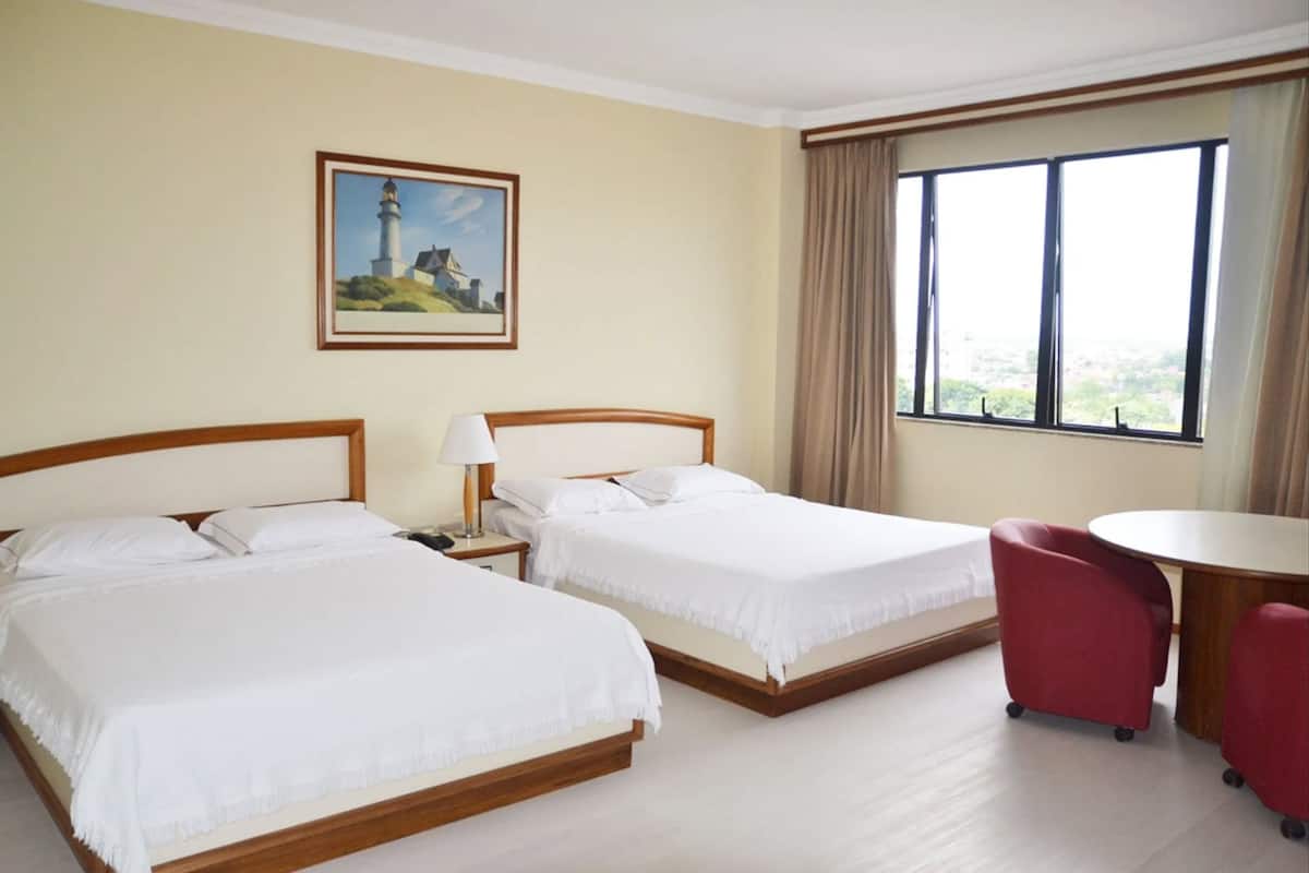 Standard Room, 2 Queen Beds