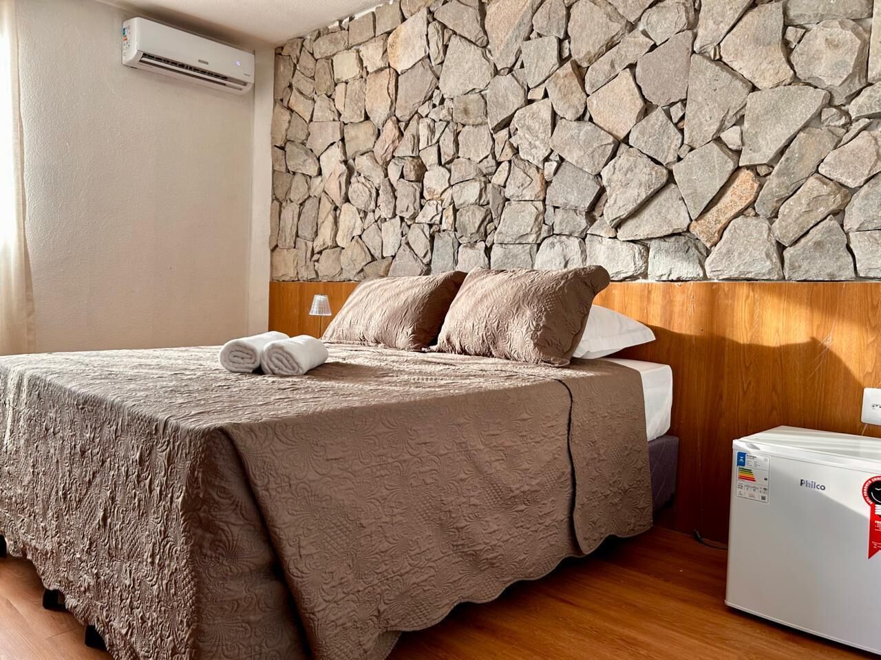 Standard Double Room Single Use | Minibar, desk, laptop workspace, free WiFi