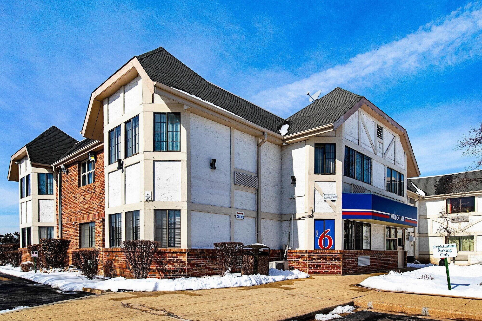 Photo - Motel 6-Palatine, IL - Chicago Northwest