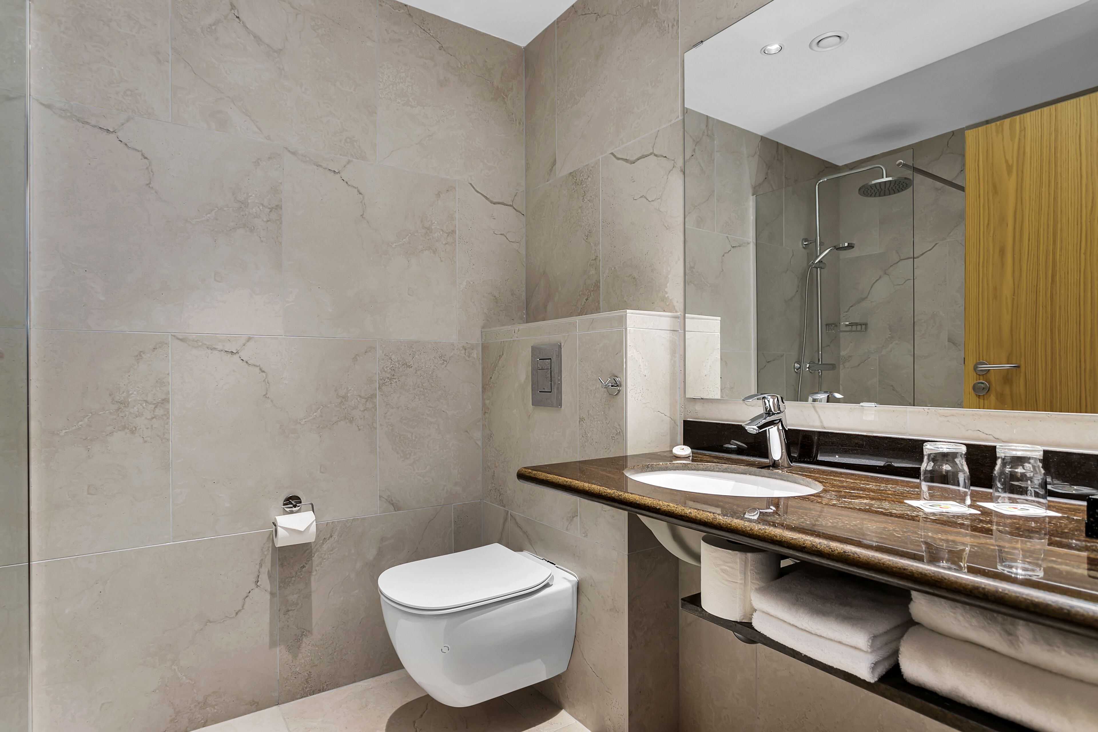 standard double or twin room | bathroom | shower, hair dryer, towels