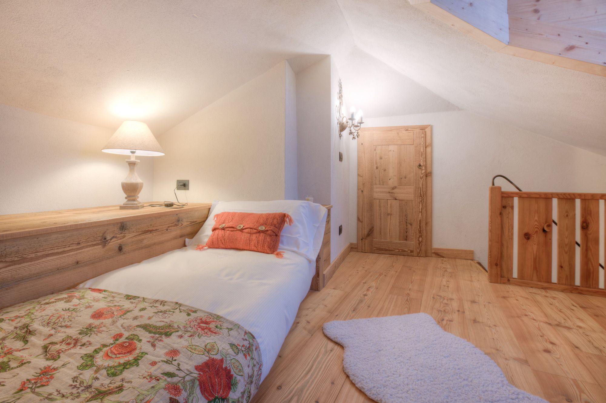 junior suite | in-room safe, individually decorated, individually furnished, desk