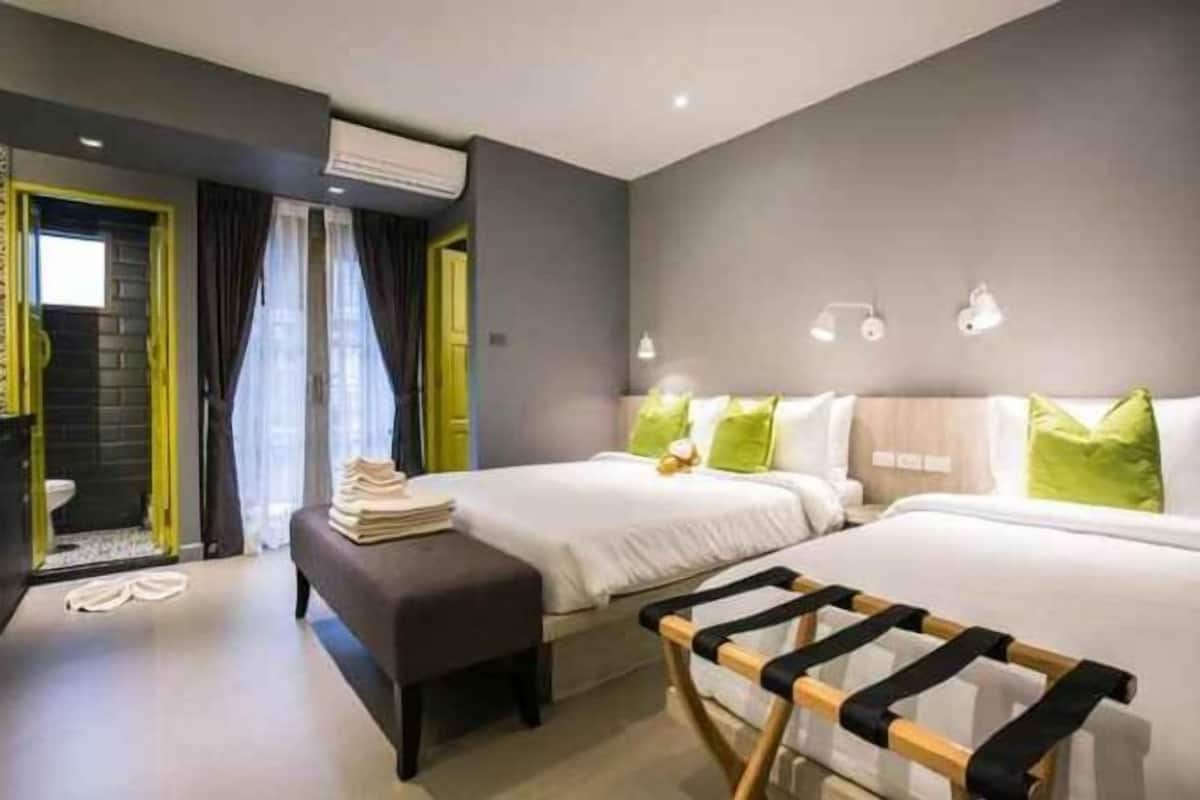 Minibar, in-room safe, blackout curtains, iron/ironing board