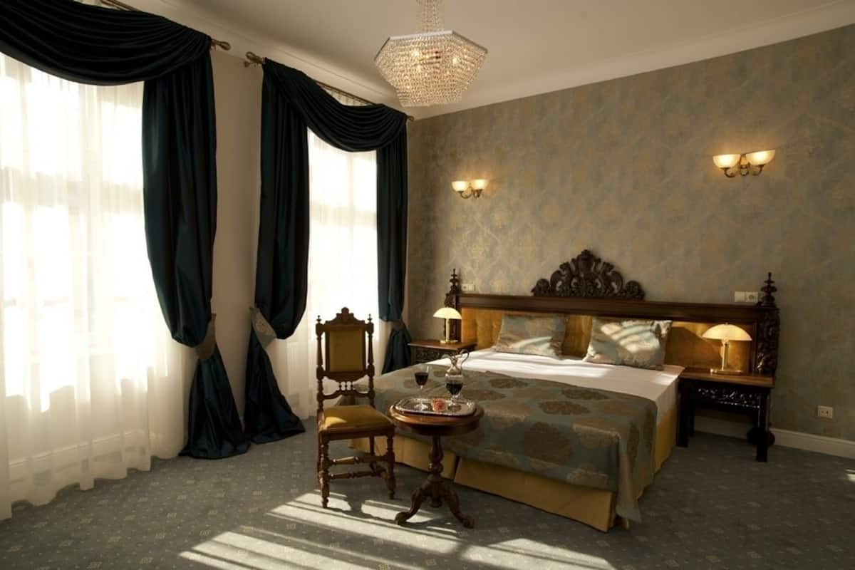 Ropa de cama de alta calidad y minibar