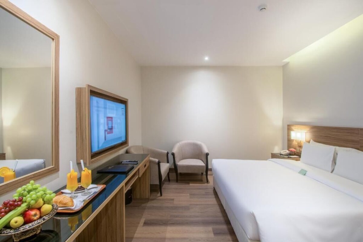 Deluxe Studio | In-room safe, soundproofing, iron/ironing board (on request), free WiFi