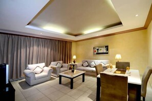 Suite, 2 Bedrooms (With 2 Bathrooms) | Living area - Boudl Al Morouj Hotel (Riyadh)