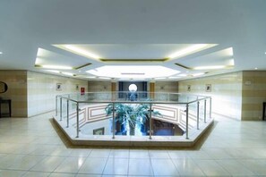 Interior - Boudl Al Morouj Hotel (Riyadh)