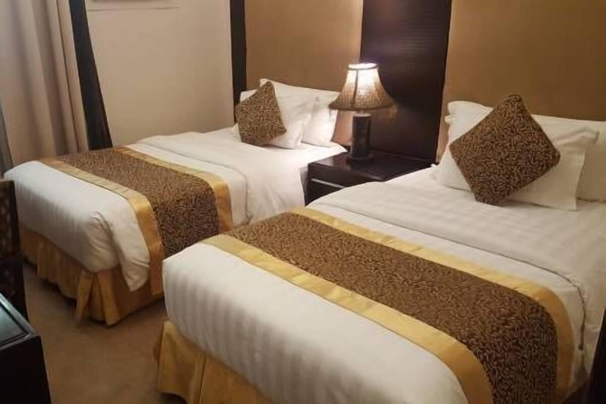 套房, 2 间卧室 (With 1 Bathroom) | 迷你吧、客房内保险箱、  隔音、熨斗/熨板
