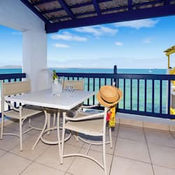Seafront 1 Bedroom Kaliva | Terrace/patio