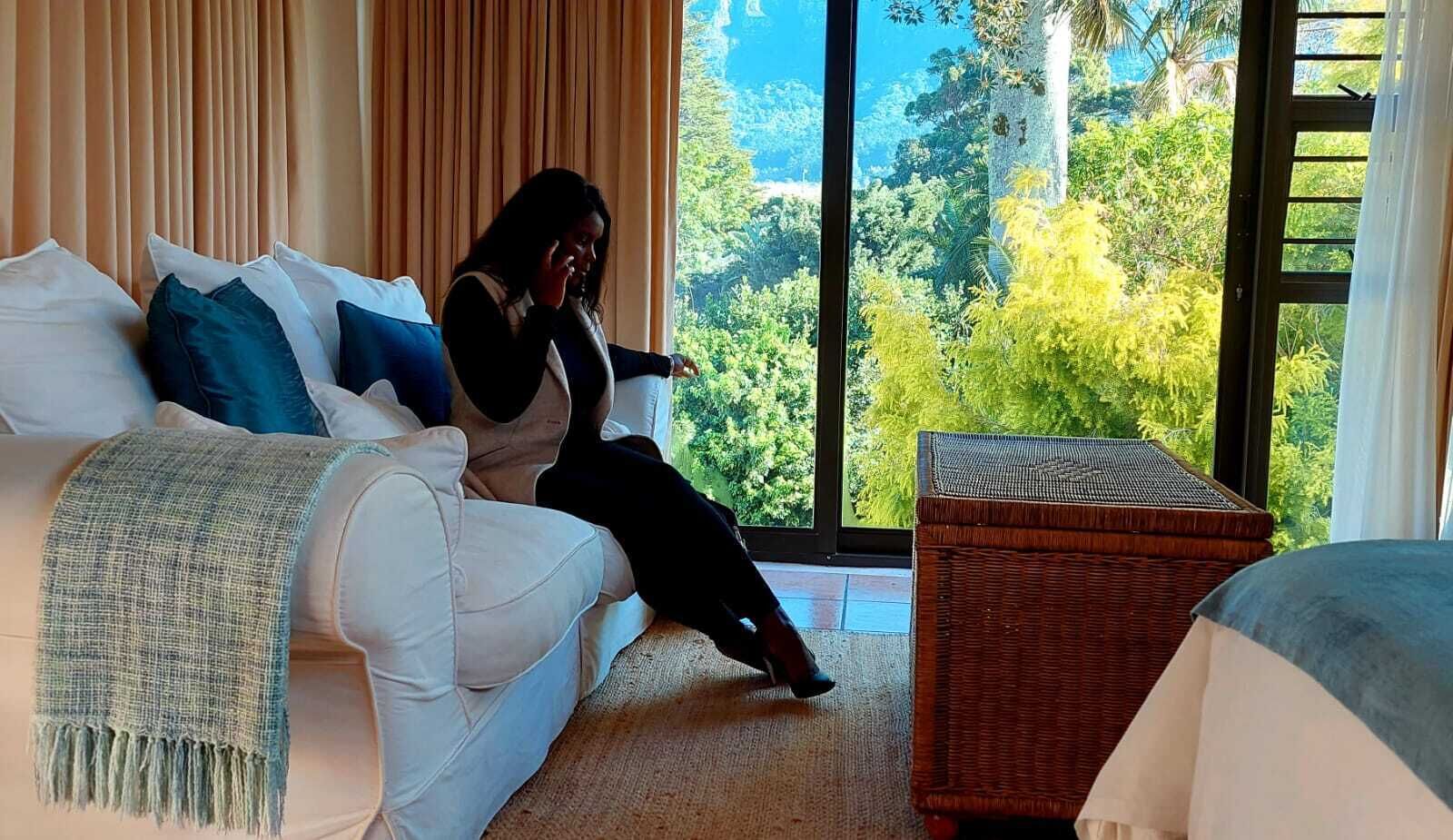 Tweepersoonskamer | Woonruimte | Flatscreentelevisie en filmpremières