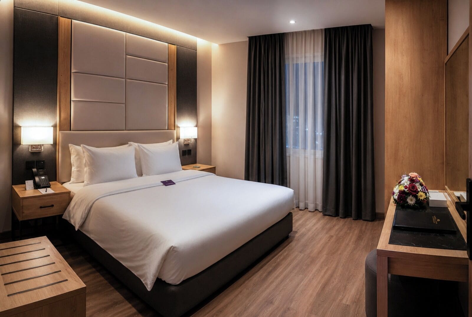 Executive Suite, 2 Bedrooms | Minibar, in-room safe, free WiFi, bed sheets