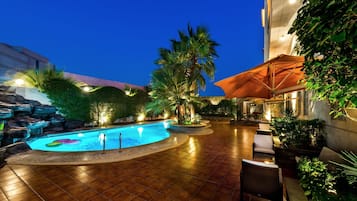 Mặt tiền nơi lưu trú