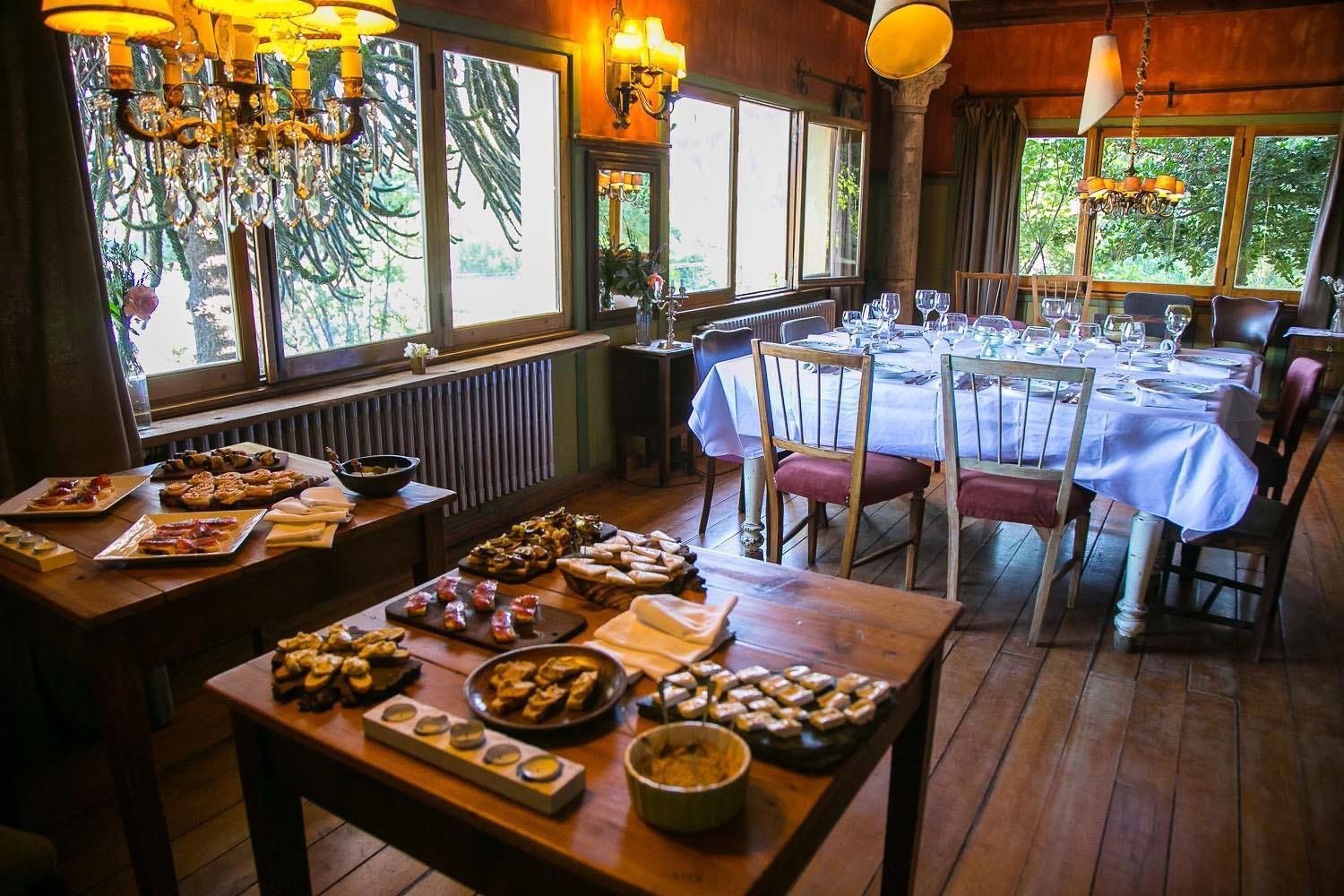 Photo - Los Juncos Patagonian Lake House