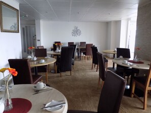 Restaurant - The New Royal Windsor Hotel (Blackpool)