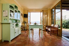 Leilighet, 2 soverom (Ortensia) | Delt kjøkken | Kjøleskap, kokeplater og høy barnestol