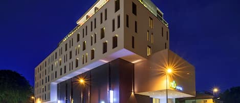 Front of property – evening/night