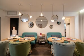 Καθιστικό στο λόμπι