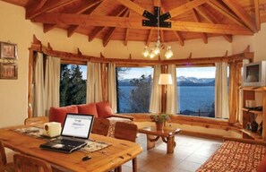 Cabaña, 2 habitaciones, 2 baños | Vistas desde la habitación