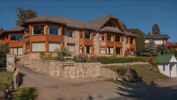 Entrée de l’hébergement