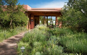 The Oak Grove Casita | Property grounds - Blue Lake Ranch (Hesperus)