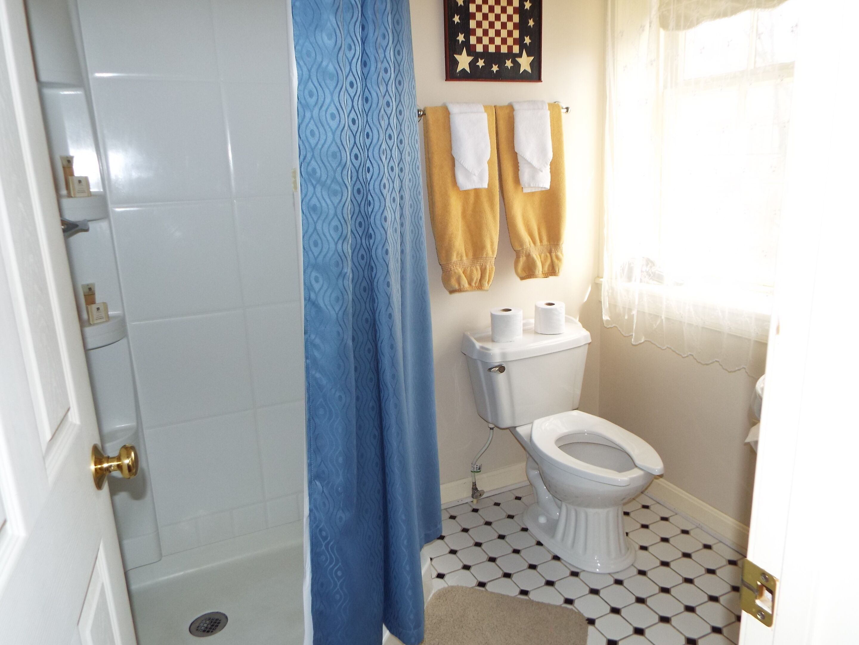 Habitación doble estándar, baño en la habitación (Salome Myers Room) | Baño