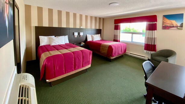 Unclassified image, 1 of 34, button - Colonial House Motor Inn (Tay Valley)