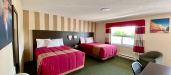 Colonial House Motor Inn