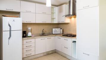 Phòng Suite dành cho gia đình (Quadruple) | Bếp riêng | Tủ lạnh, lò vi sóng, máy xay thực phẩm