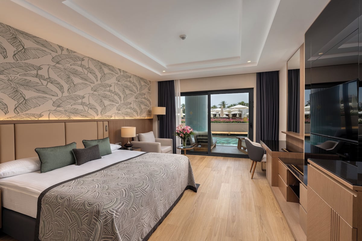 1 quarto, frigobar (abastecido com itens grátis), cofres nos quartos