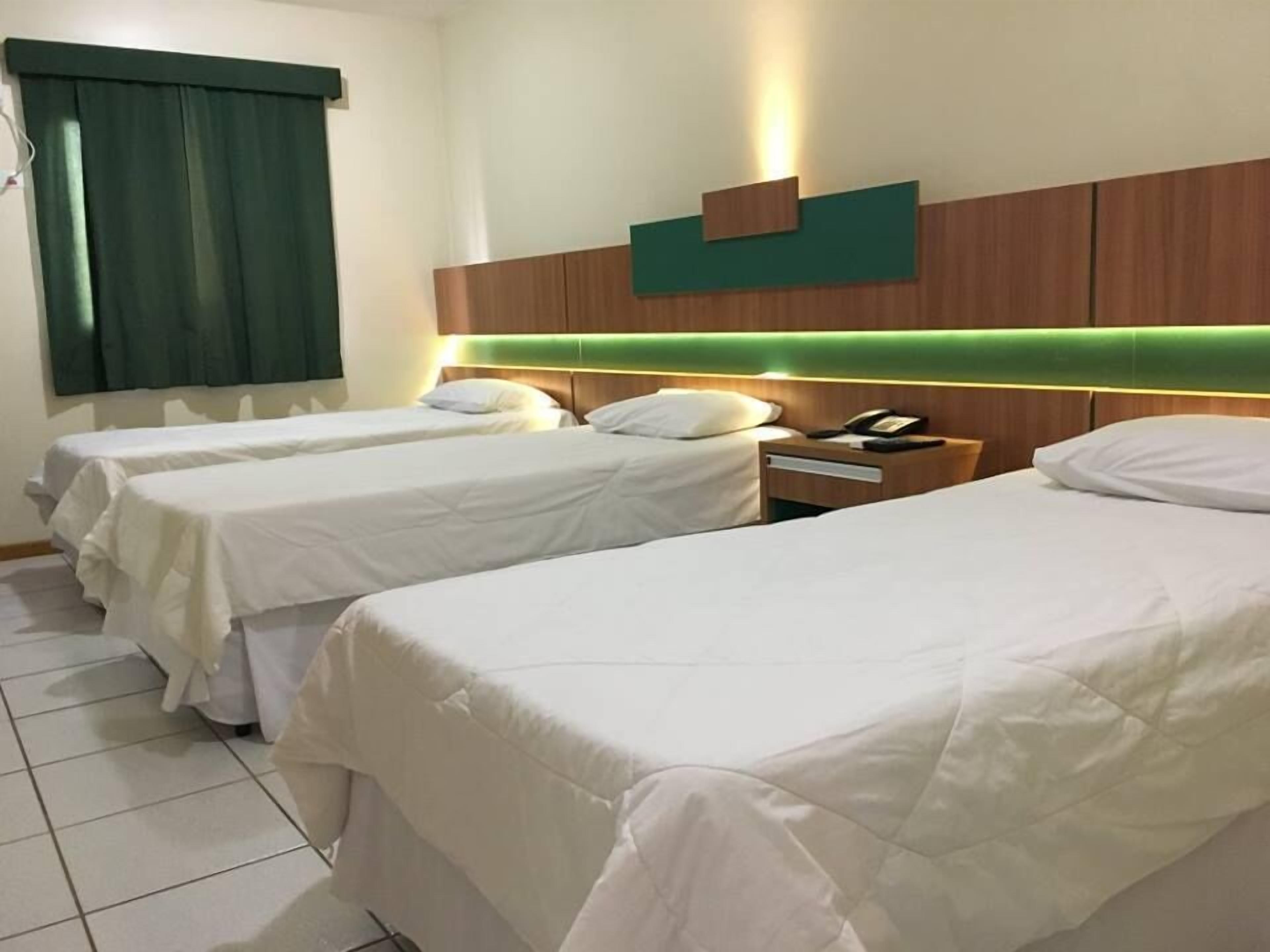 standard room | 1 bedroom, premium bedding, down duvets, pillow-top beds