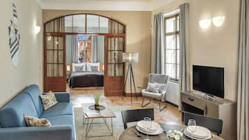 Appartamento, 2 camere da letto | Area soggiorno | TV a schermo piatto, Netflix