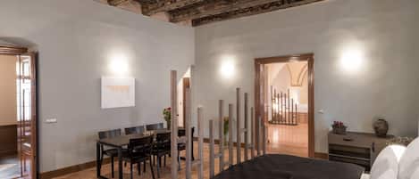 Ropa de cama hipoalergénica y decoración personalizada