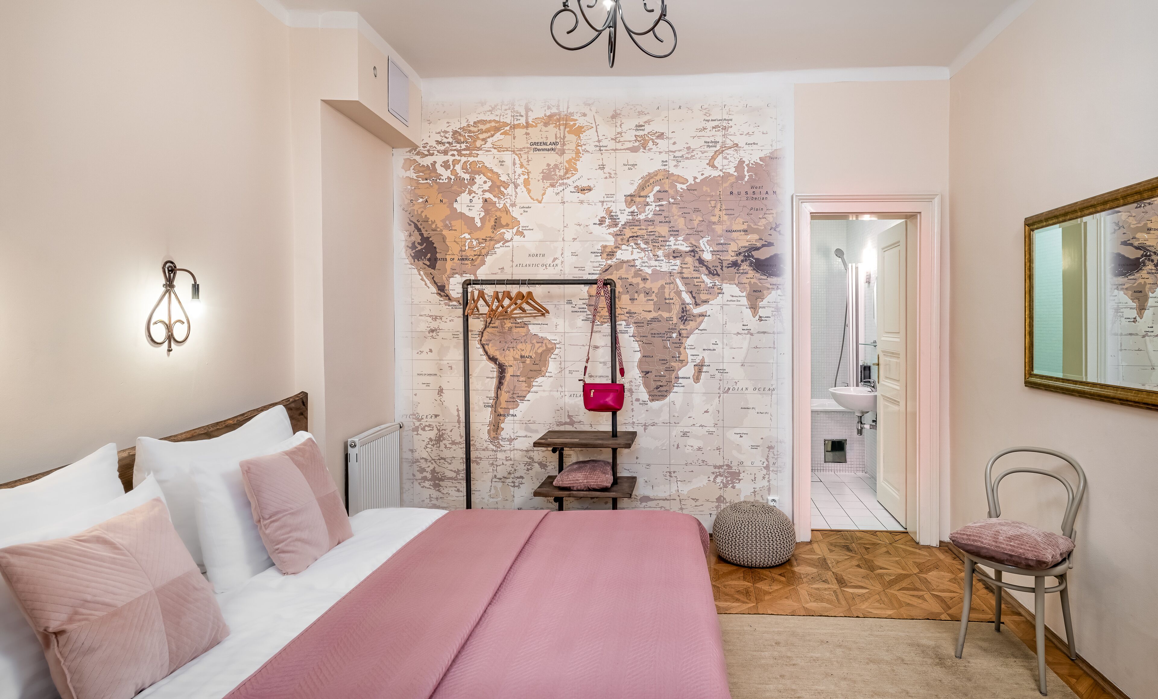 Ropa de cama hipoalergénica y decoración personalizada 